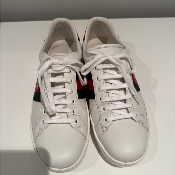 Men’s Gucci Ace Bee Sneakers - Picture 2 of 5